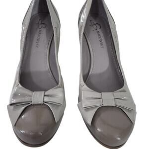 "B. Makowsky" Chunky Heel, Slip On Pumps,Bow‎ On fronts,Almost Brand New,Office